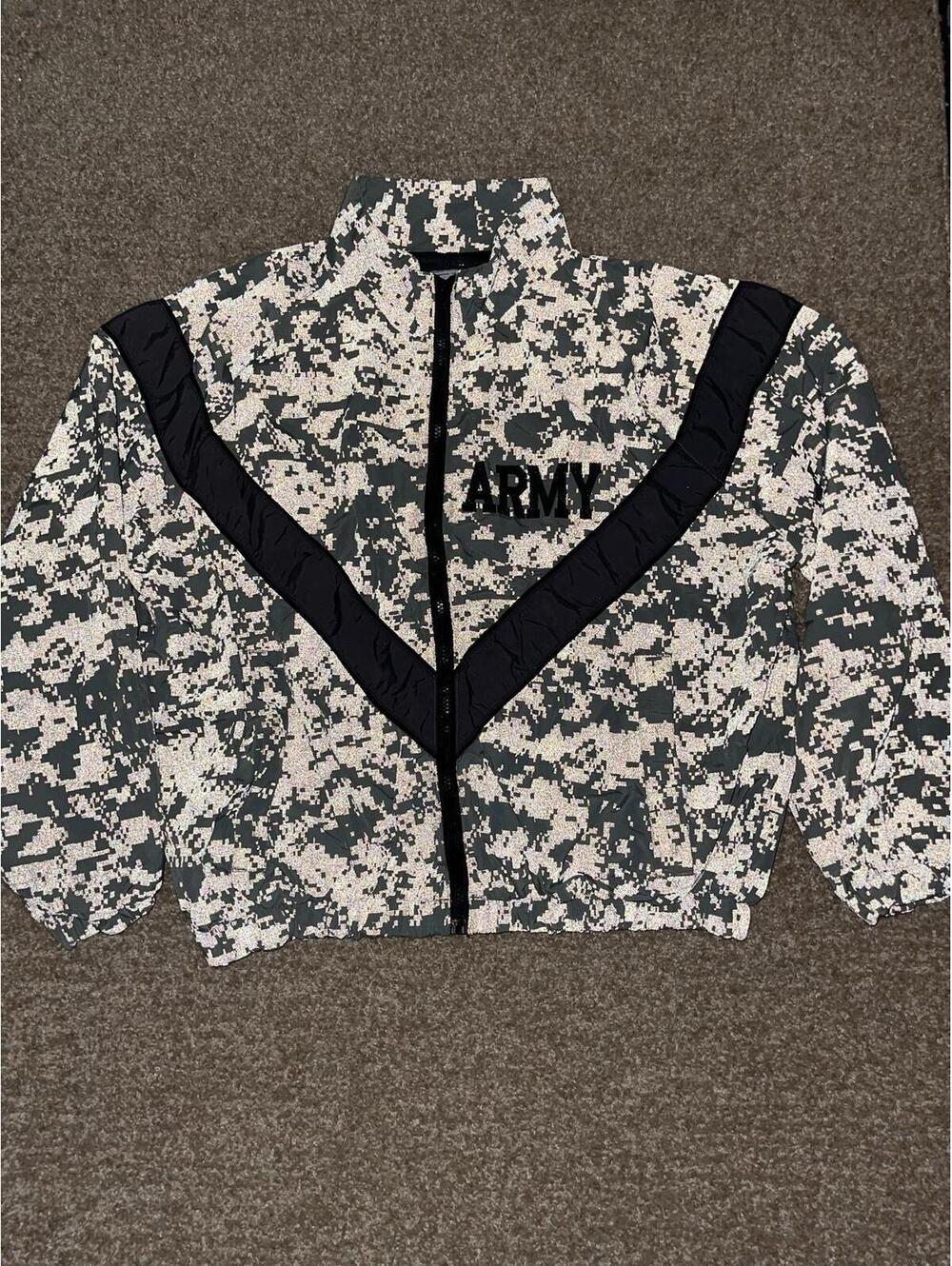 ARMY IPFU SKILCRAFT WINDBREAKER/JACKET~"ARMY"~Green~Army Issue Médium